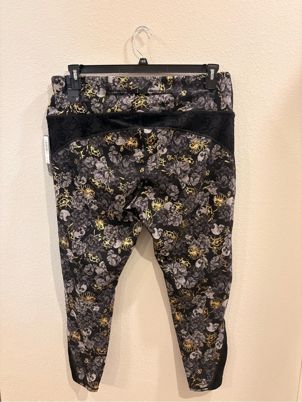 Torrid Active Black Floral Skull  Leggings with Gold Accents